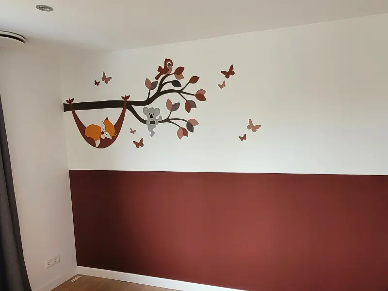 Tak met vosje in hangmat in Terracotta babykamer